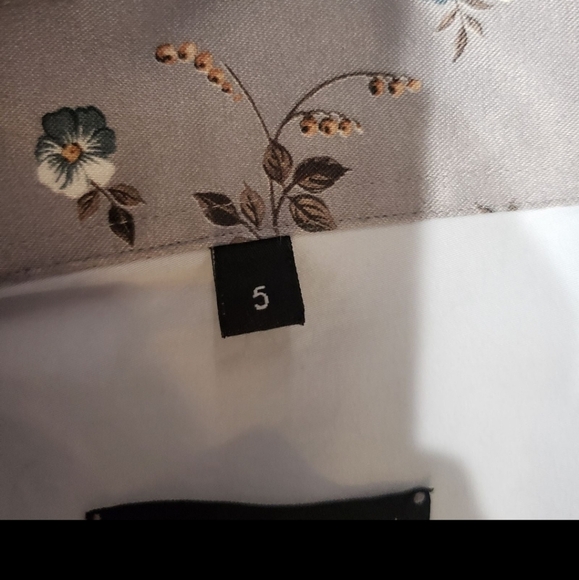 Jared Lang Designer button up shirt Women's Size 5 pale blue - Picture 2 of 10